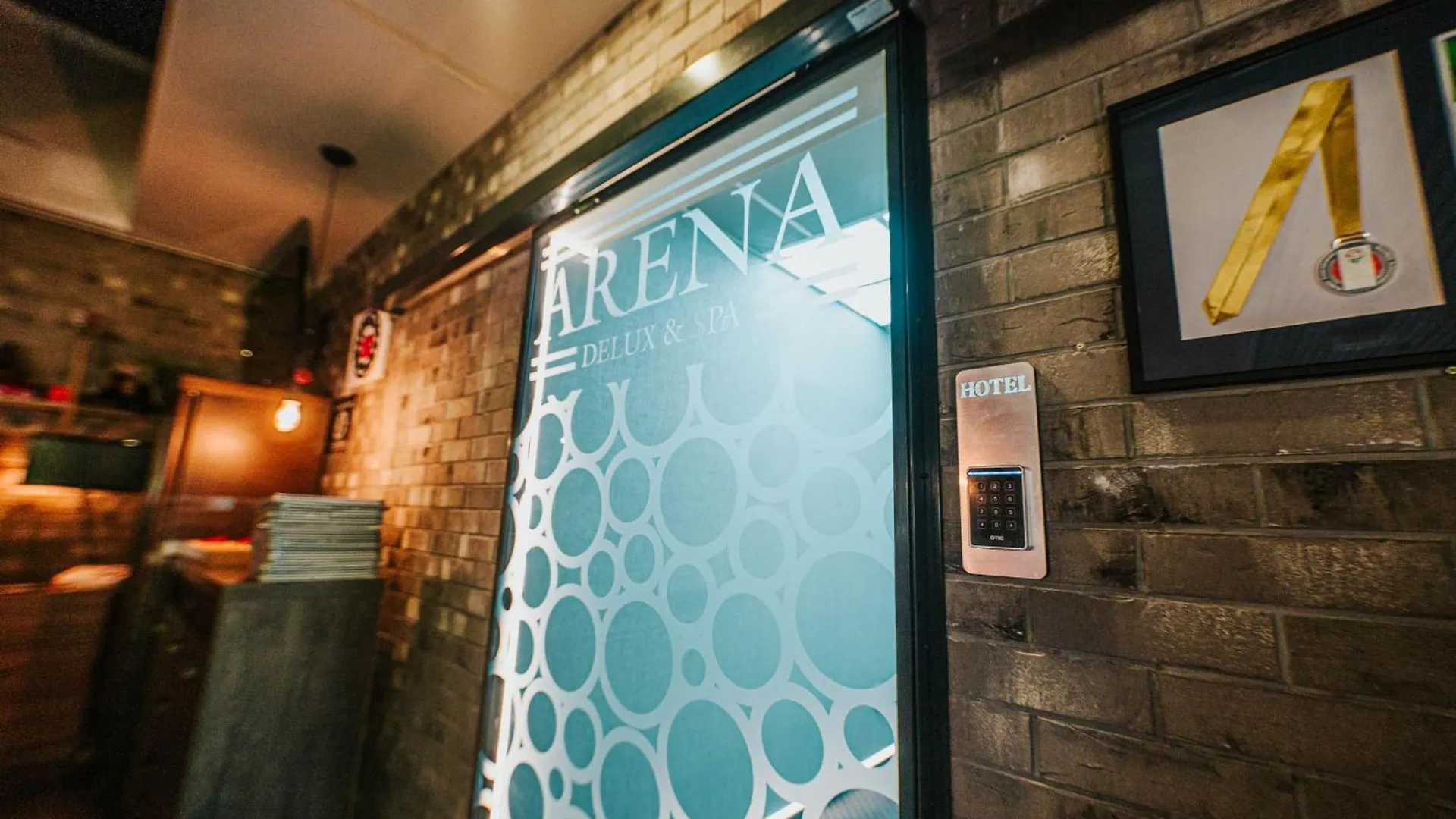 Arena Deluxe&Spa Seghedin Hotel